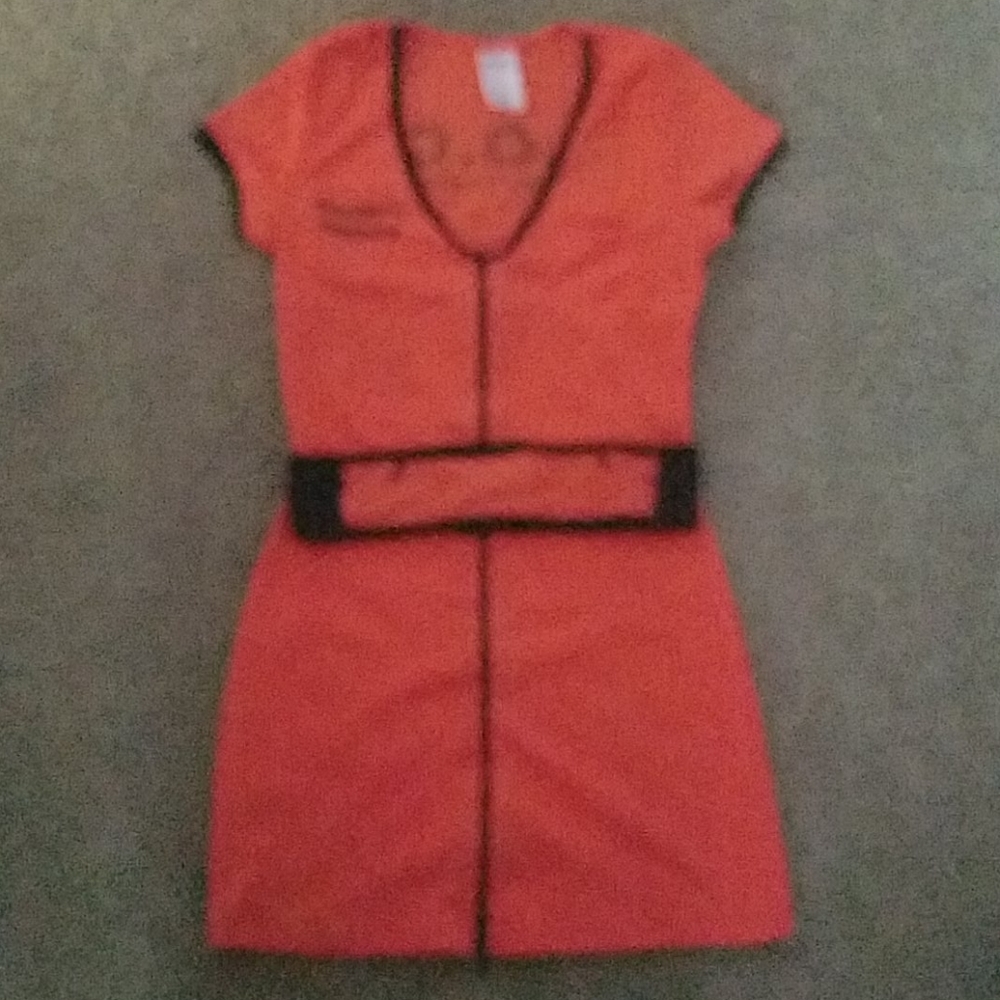 prisoner/convict halloween dress from Spirit